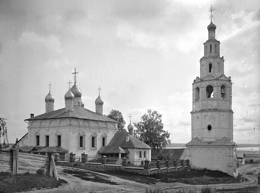 Церковь Владимирской Богоматери на Никольской